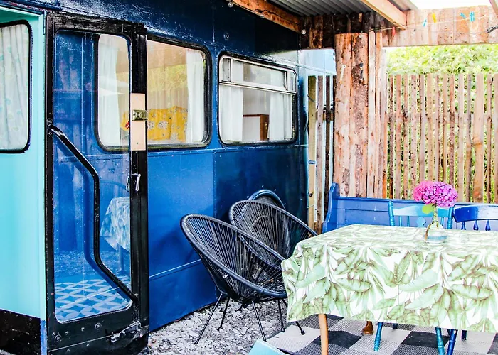 Double Decker Bus At Valentia Island Escape Chapeltown