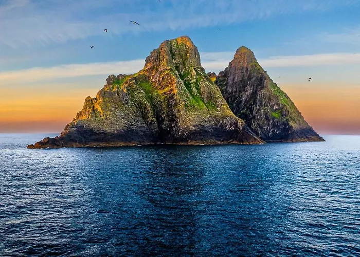 Double Decker Bus At Valentia Island Escape Campeggio *